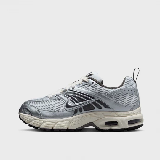 Foto van product Air Max Moto 2K (GS) Nike zilver