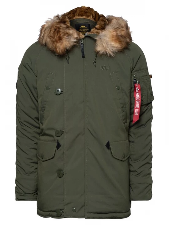 Foto van product ALPHA INDUSTRIES Winterjas 'Explorer' olijfgroen