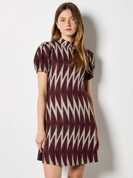 Foto van product Apricot Jurk bourgogne