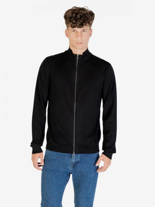 Foto van product ARMANI EXCHANGE Gebreid vest zwart