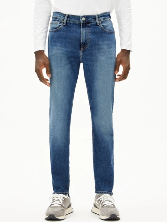 Foto van product ARMEDANGELS Jeans 'AARJO TARPA' donkerblauw