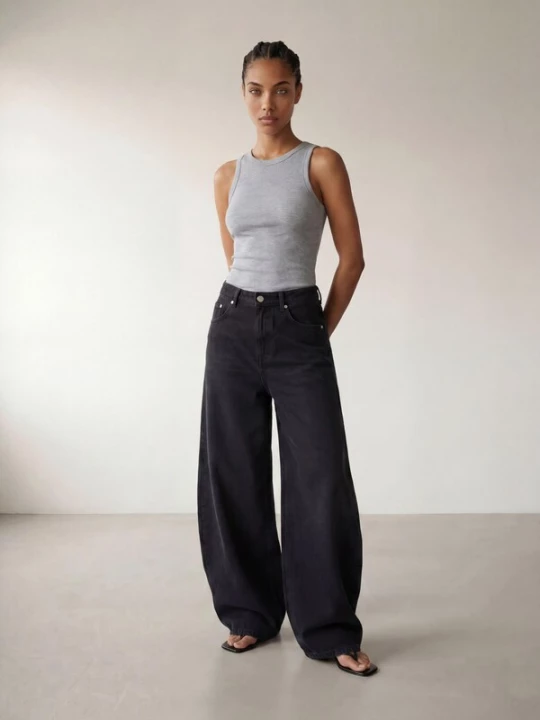 Foto van product ARMIE Jeans 'The Victoria Wide Leg Jeans' zwart