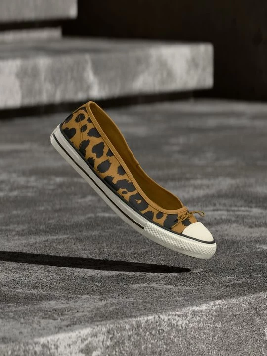 Foto van product Ballerina's Converse bruin