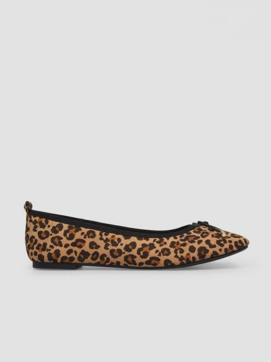 Foto van product Ballerina's met strik en leoprint s.Oliver