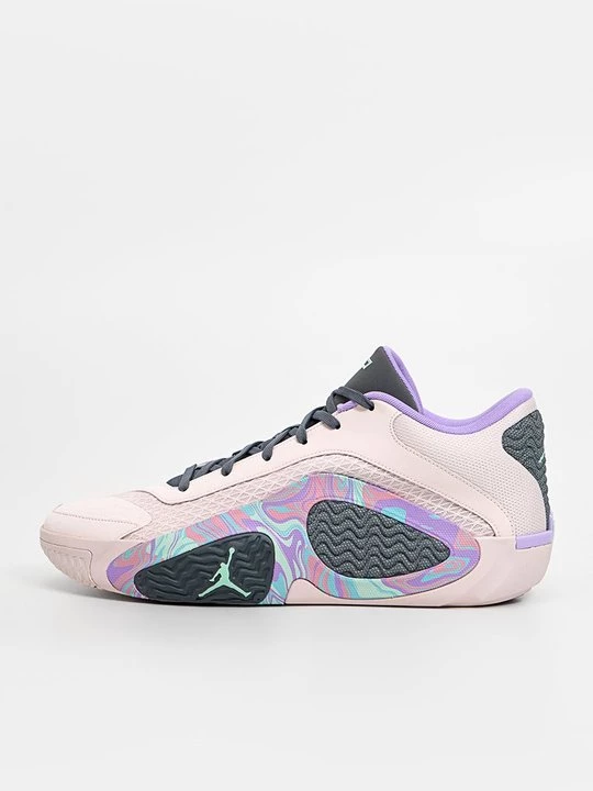 Foto van product Basketbalschoenen Jordan roze