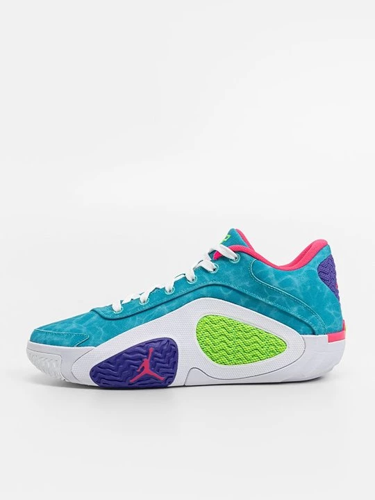 Foto van product Basketbalschoenen Jordan turquoise