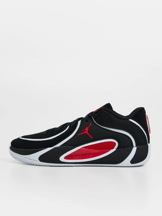 Foto van product Basketbalschoenen Jordan wit