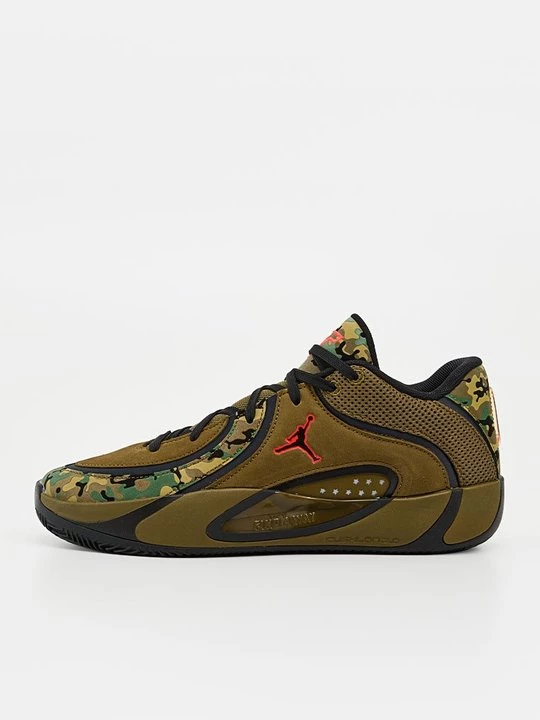 Foto van product Basketbalschoenen Jordan zwart