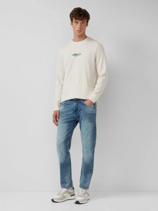 Foto van product Benito jeans / normale pasvorm / halfhoog / rechte pijp / 5-gear denim s.Oliver blauw