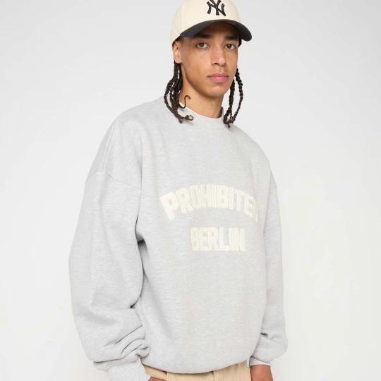 Foto van product Berlin Crew Neck PROHIBITED grijs