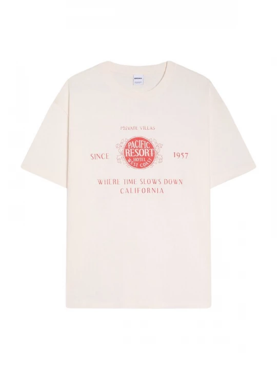 Foto van product Bershka Shirt 'PARADISE RESORT' pastelroze / rood