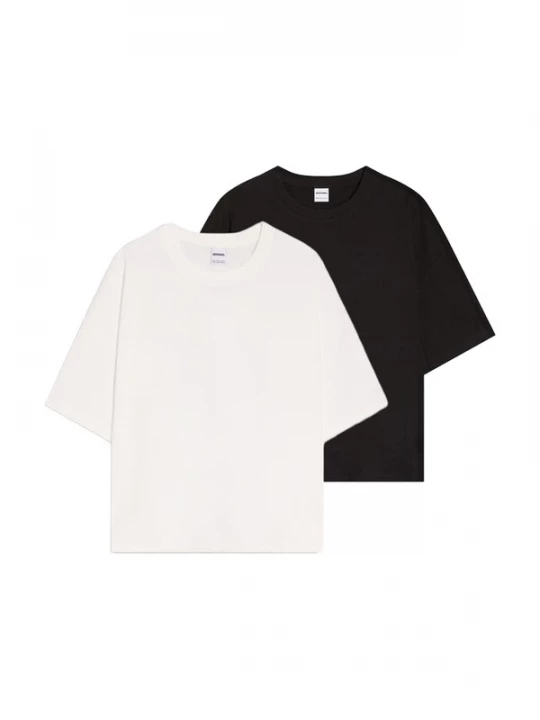 Foto van product Bershka Shirt zwart / wolwit