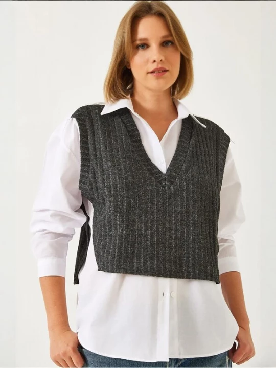 Foto van product Bianco Lucci Blouse donkergrijs / wit