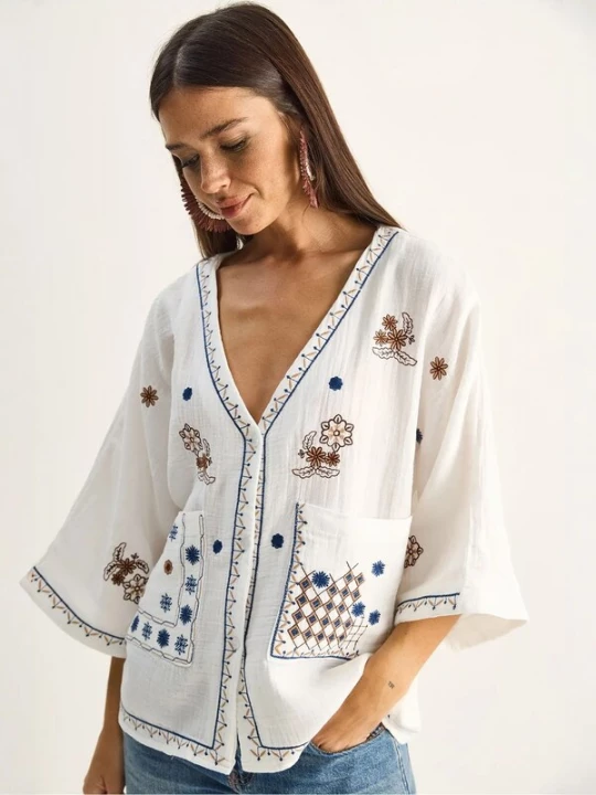 Foto van product Bianco Lucci Blouse navy / bruin / lichtbruin / wit