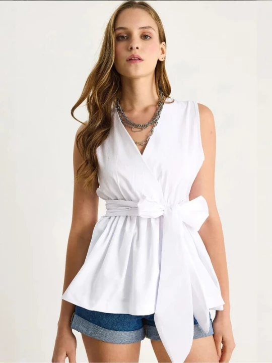 Foto van product Bianco Lucci Blouse wit
