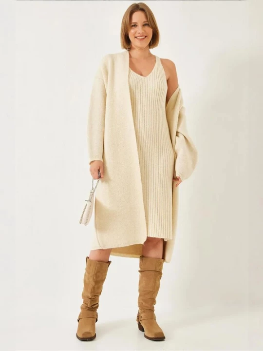 Foto van product Bianco Lucci Gebreide jurk beige