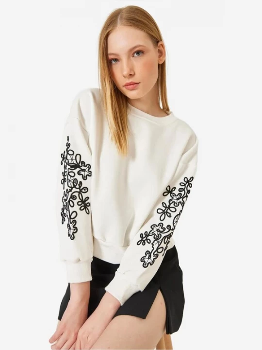 Foto van product Bianco Lucci Sweatshirt ecru / zwart