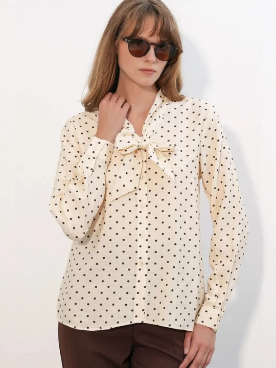 Foto van product Bigdart Blouse donkerbruin / natuurwit