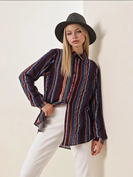 Foto van product Bigdart Blouse nachtblauw / bloedrood / zwart / wit