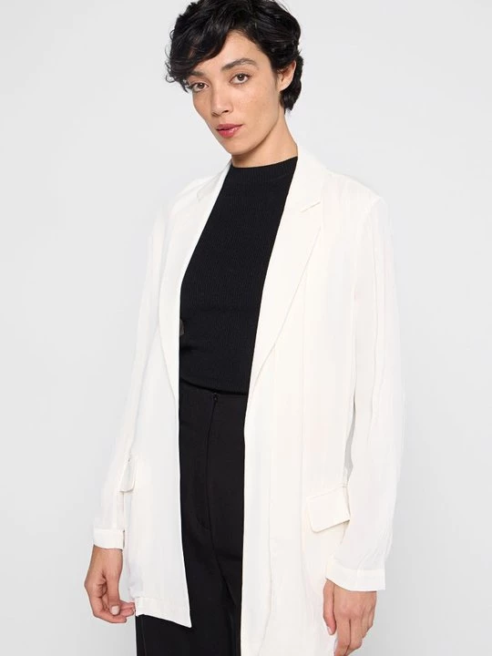 Foto van product Blazer Armani Exchange crème