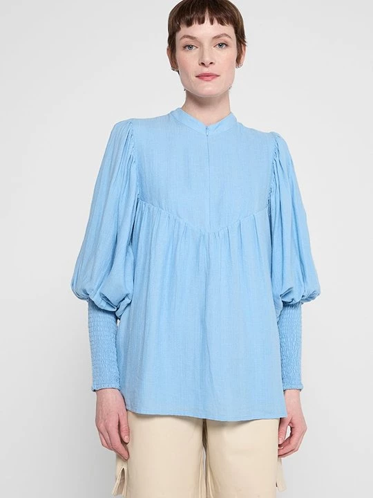 Foto van product Blouse Bruuns Bazaar lichtblauw