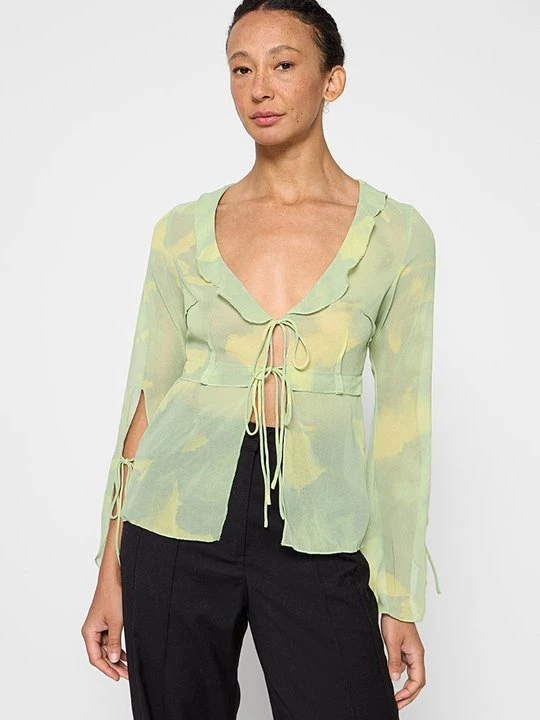 Foto van product Blouse LeGer lichtgroen