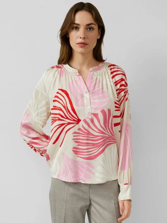 Foto van product Blouse met all-over print en smokdetails s.Oliver
