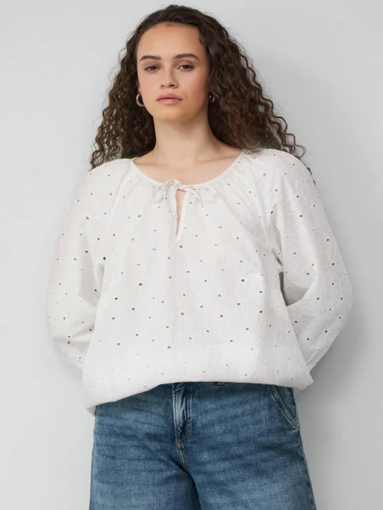 Foto van product Blouse met plooitjes QS wit