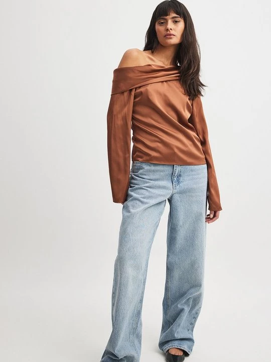 Foto van product Blouse NA-KD bruin