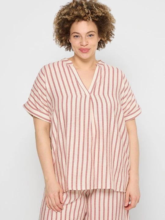 Foto van product Blouse ONLY Carmakoma rood