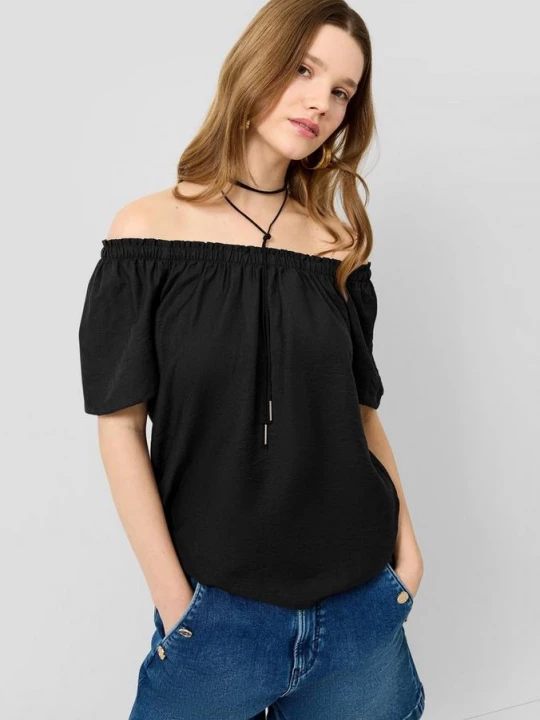 Foto van product Blouse van viscose-mix met carmenhals QS zwart