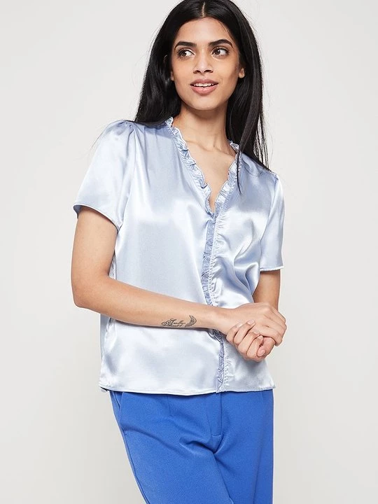 Foto van product Blouse Vila lichtblauw