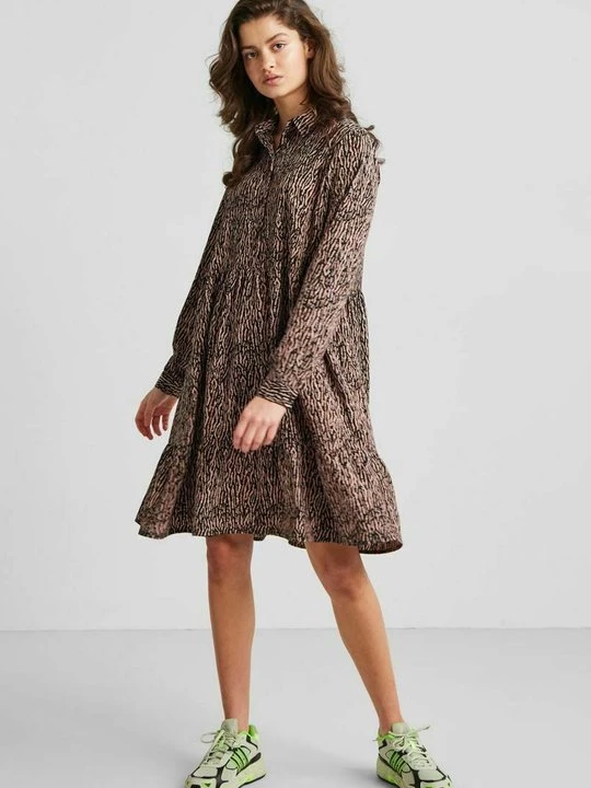 Foto van product Blousejurk Pieces bruin