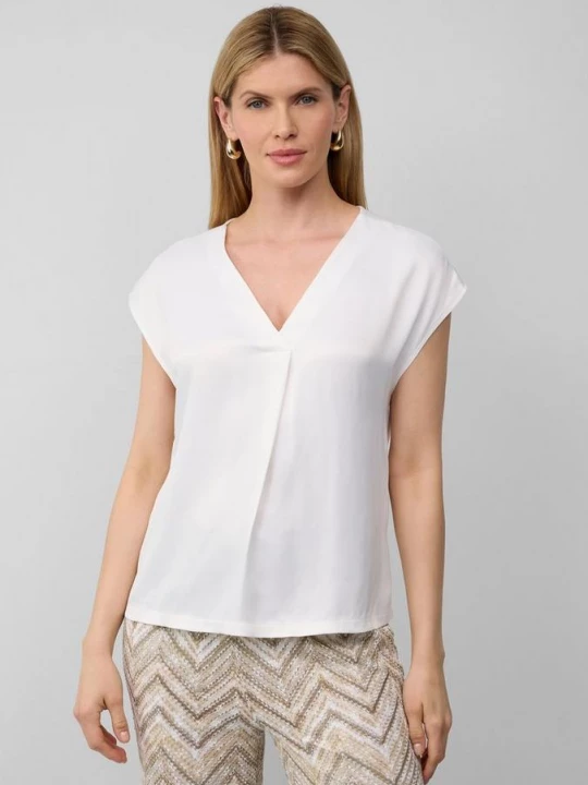 Foto van product Blouseshirt van een materiaalmix met V-hals s.Oliver crème