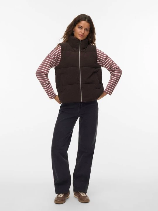 Foto van product Bodywarmer Vero Moda donkerbruin