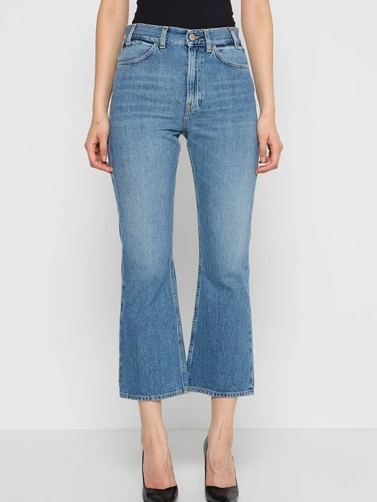 Foto van product Bootcut jeans BLK DNM lichtblauw