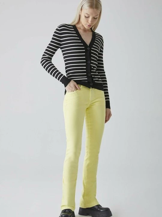 Foto van product Bootcut jeans LTB geel