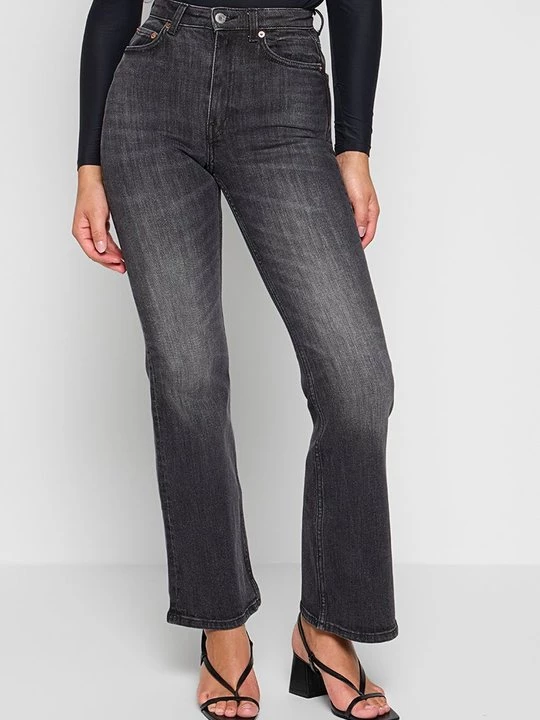 Foto van product Bootcut jeans Weekday zwart