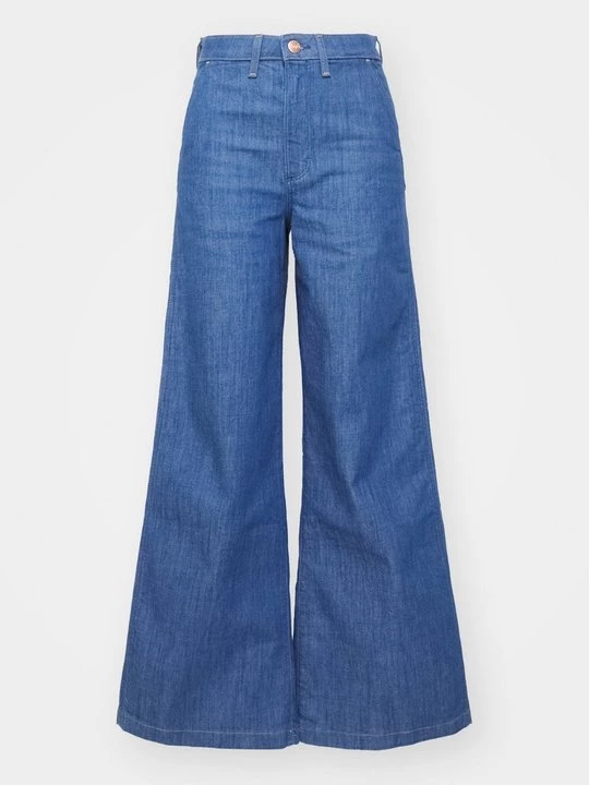 Foto van product Bootcut jeans Wrangler