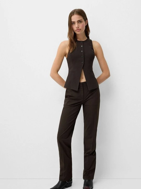 Foto van product Broek Bershka donkerbruin