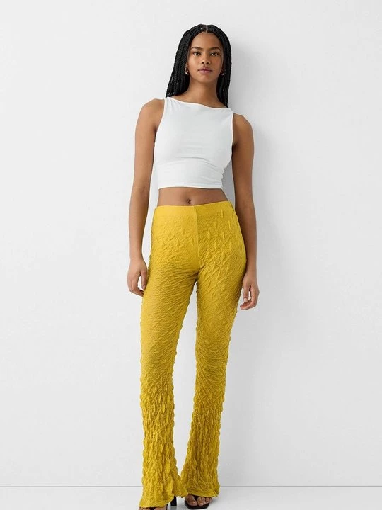 Foto van product Broek Bershka geel