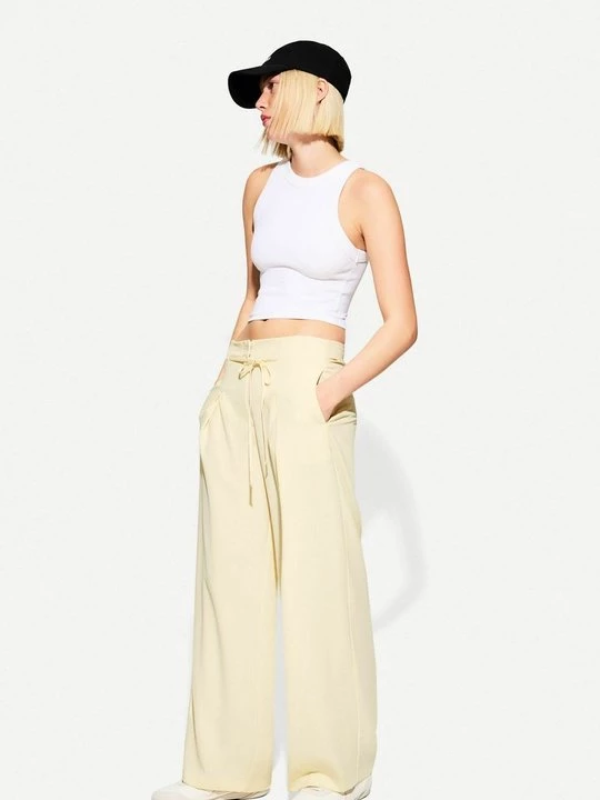 Foto van product Broek Bershka geel