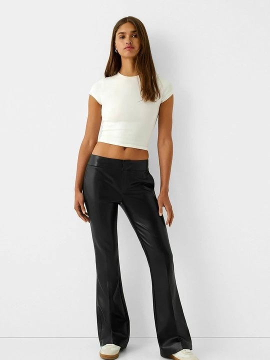 Foto van product Broek Bershka zwart