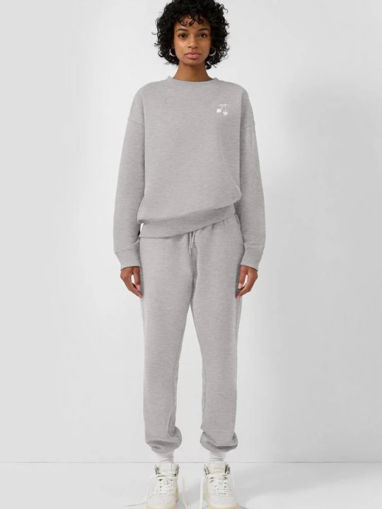 Foto van product Broek in zachte sweatstof met elastische band en vetersluiting QS grijs