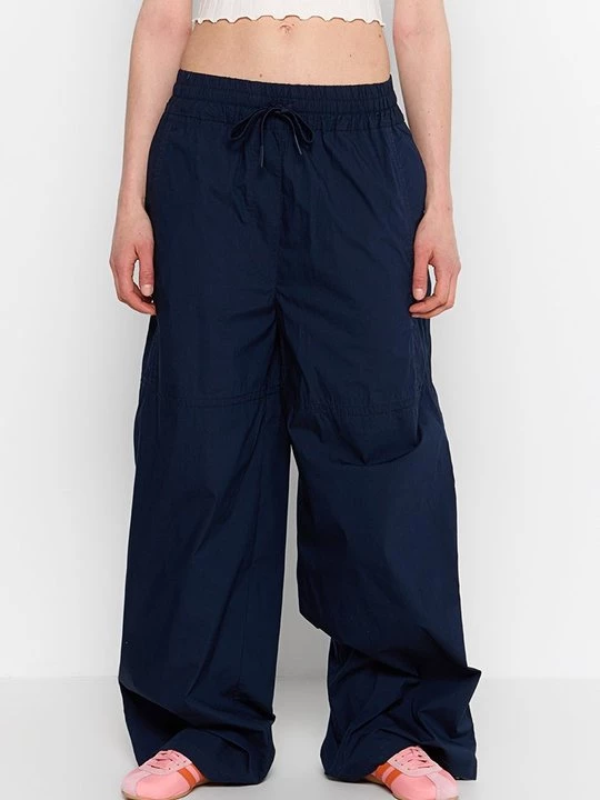 Foto van product Broek Lacoste donkerblauw