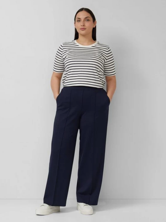 Foto van product Broek met wijde pijpen en bies s.Oliver blauw