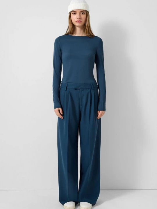 Foto van product Broek met wijde pijpen en plooien QS blauw