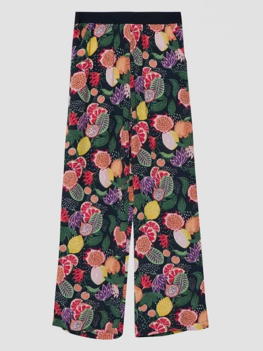 Foto van product Broek met wijde pijpen in een losse pasvorm gemaakt van viscose s.Oliver