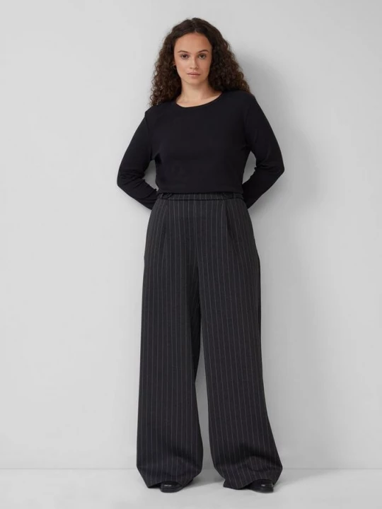 Foto van product Broek met wijde pijpen in interlock jersey QS zwart