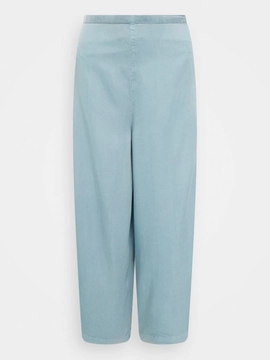 Foto van product Broek Soaked in Luxury lichtblauw
